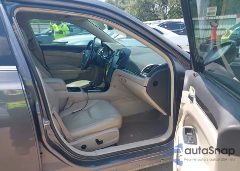 2013 Chrysler 300 Motown from USA, damaged, VIN 2C3CCAAG3DH658942